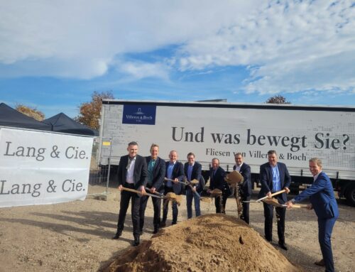 Neues Logistikzentrum der V&B Fliesen GmbHErster Spatenstich für MultiBusinessHub Mittelrhein in Polch